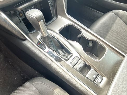 Used 2021 Honda Accord LX image 19