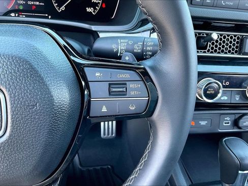 Used 2023 Honda Civic Sport image 12