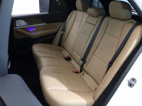 Used 2024 Mercedes-Benz GLE 450e 4MATIC w/ Driver Assistance Package image 15