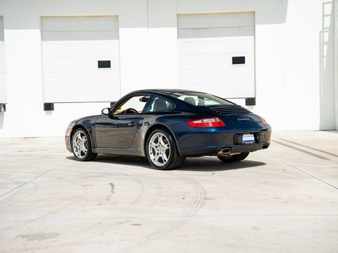 Used 2008 Porsche 911 Carrera RWD image 3