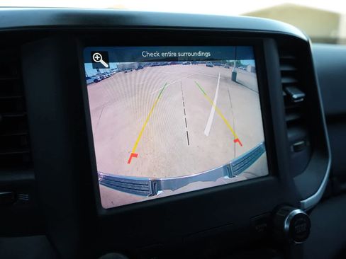 Used 2021 RAM 1500 Big Horn image 15