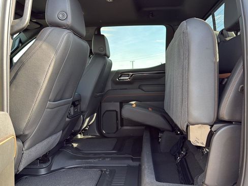 New 2026 GMC Sierra 1500 AT4 w/ AT4 Premium Package image 39