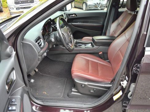 Used 2024 Dodge Durango GT image 17