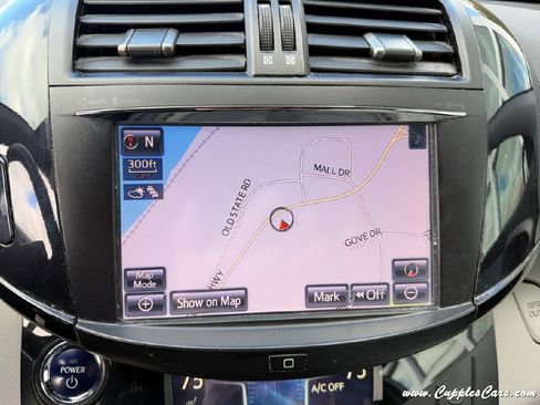 Used 2014 Toyota RAV4 EV image 26