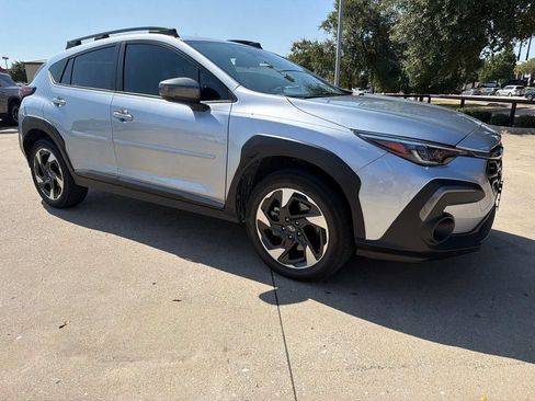 Used 2024 Subaru Crosstrek 2.5i Limited AWD/4WD image 6