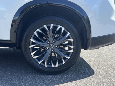 New 2026 Nissan Rogue Platinum AWD/4WD image 27