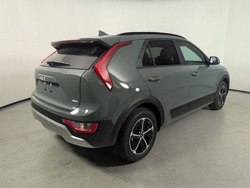New 2026 Kia Niro EX image 7