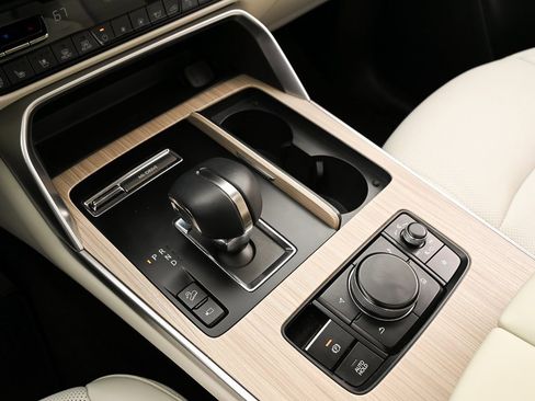 Certified 2025 MAZDA CX-90 3.3 Turbo w/ Premium Plus Pkg image 28