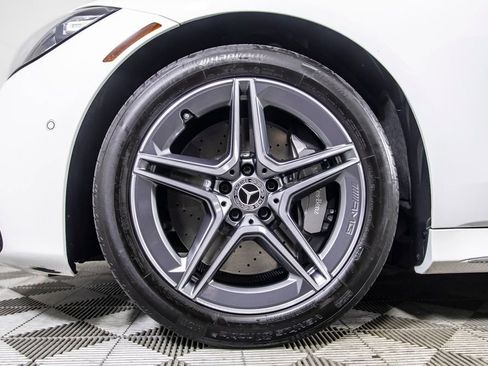 Used 2024 Mercedes-Benz S 580 4MATIC Sedan image 34