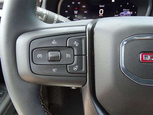 Used 2023 GMC Yukon XL AT4 image 19