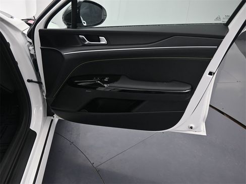 New 2026 Kia K5 GT image 22