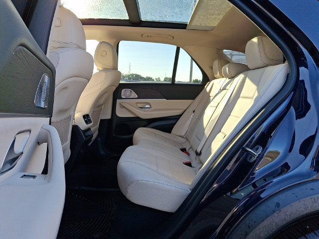 Used 2022 Mercedes-Benz GLE 350 4MATIC w/ Premium Package image 13