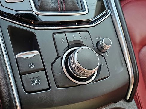 Used 2025 MAZDA CX-5 Carbon Edition image 23