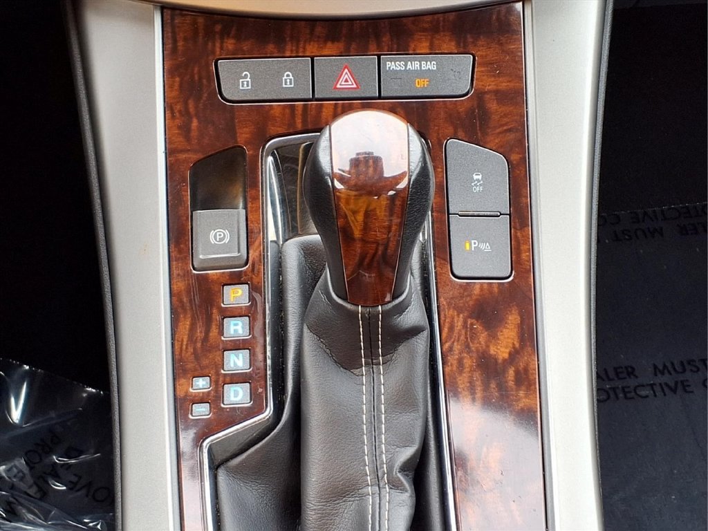 Used 2013 Buick LaCrosse Leather FWD image 22