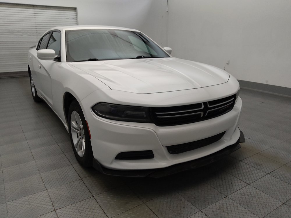 Used 2015 Dodge Charger SE RWD image 13