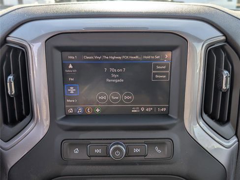 Used 2023 Chevrolet Silverado 1500 Custom image 23