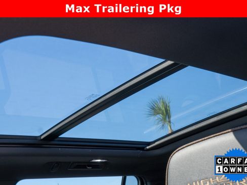 Certified 2024 Chevrolet Suburban High Country w/ Advanced Technology Package image 18