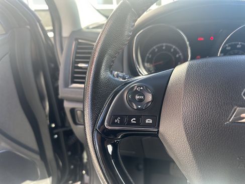 Used 2023 Mitsubishi Outlander Sport ES AWD/4WD image 15