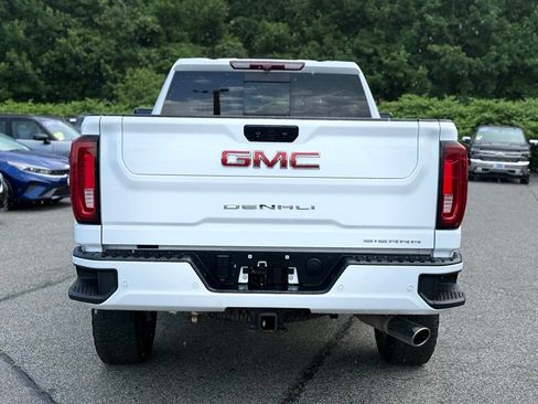 Used 2022 GMC Sierra 2500 Denali AWD/4WD image 5