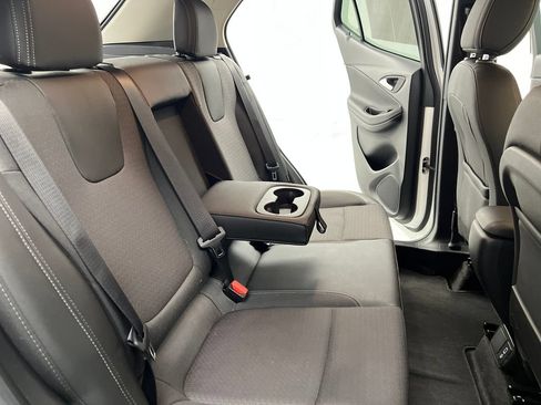 Used 2022 Buick Encore GX Select w/ Sport Touring Package FWD image 23