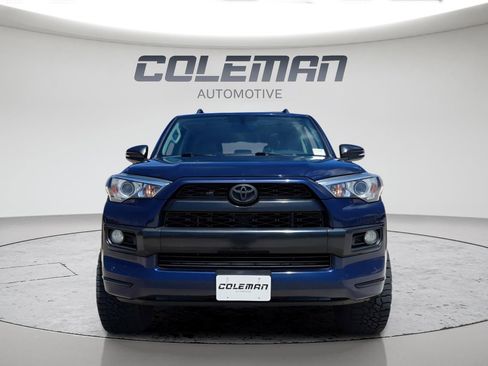 Used 2018 Toyota 4Runner Limited AWD/4WD image 8