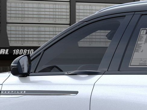 New 2026 Lincoln Nautilus Reserve AWD/4WD image 20