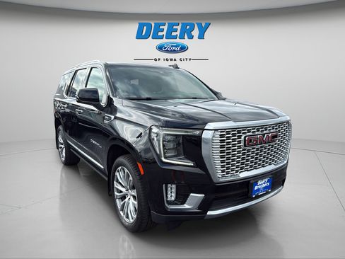 Used 2023 GMC Yukon Denali AWD/4WD image 15