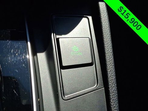 Used 2019 Honda CR-V Touring image 26