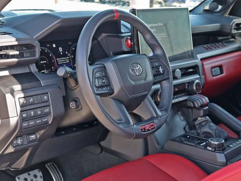 Used 2025 Toyota 4Runner TRD Pro AWD/4WD image 14