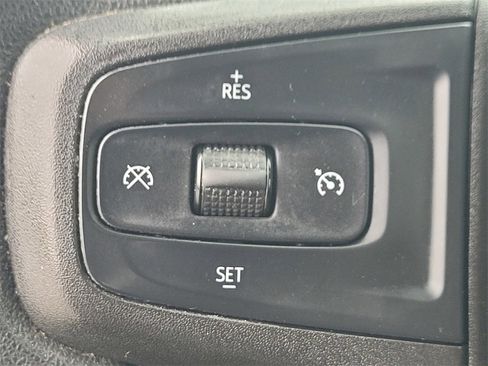 Used 2020 Chevrolet Silverado 1500 Custom w/ Custom Value Package image 24