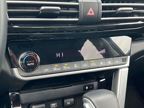 Used 2022 Kia Seltos EX image 30