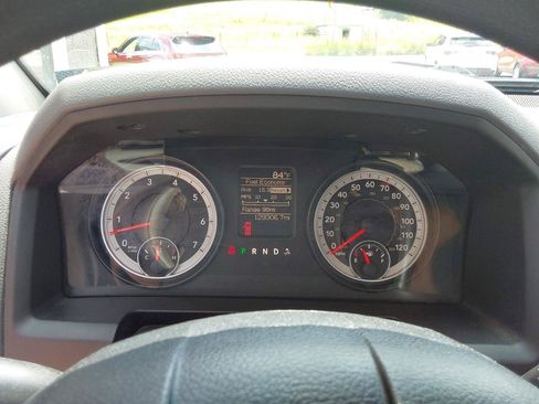 Used 2013 RAM 1500 Express AWD/4WD image 17