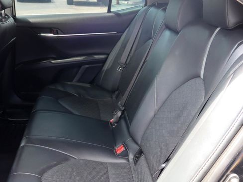 Used 2021 Toyota Camry XSE FWD image 17