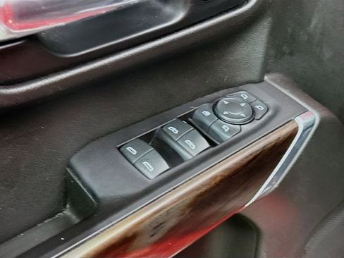 Used 2019 GMC Sierra 1500 SLT w/ SLT Premium Package image 18