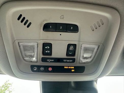 Used 2016 Chevrolet Malibu Premier w/ Driver Confidence Package FWD image 17