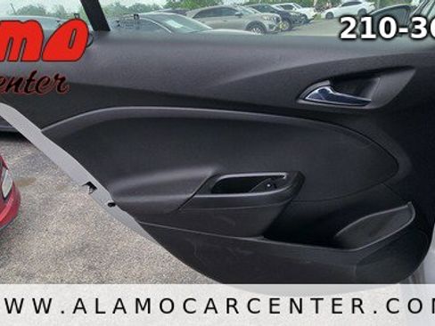Used 2017 Chevrolet Cruze LS image 25