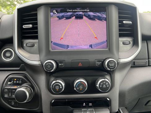 Used 2020 RAM 1500 Big Horn AWD/4WD image 5