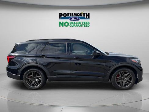 Certified 2025 Ford Explorer ST w/ Sun And Sound Package AWD/4WD image 30