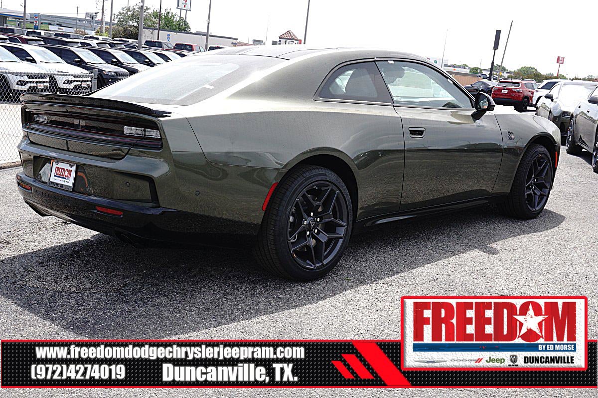 New 2026 Dodge Charger Scat Pack w/ Blacktop Package AWD/4WD image 5