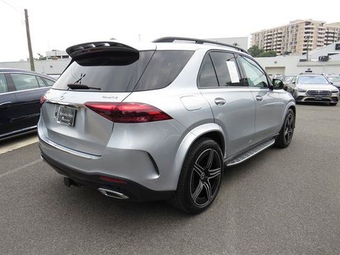 Used 2025 Mercedes-Benz GLE 450 4MATIC image 4