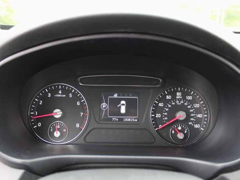 Used 2017 Kia Sorento AWD image 15