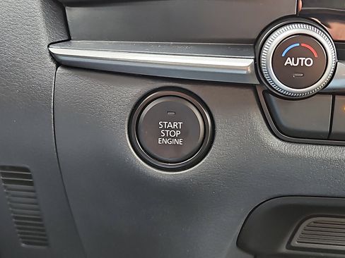 New 2026 MAZDA CX-30 AWD 2.5 S w/ Select Sport Pkg image 19