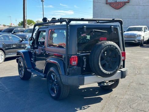 Used 2015 Jeep Wrangler Sahara w/ Connectivity Group AWD/4WD image 5
