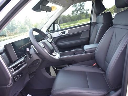 Used 2024 Hyundai Santa Fe SEL FWD image 22