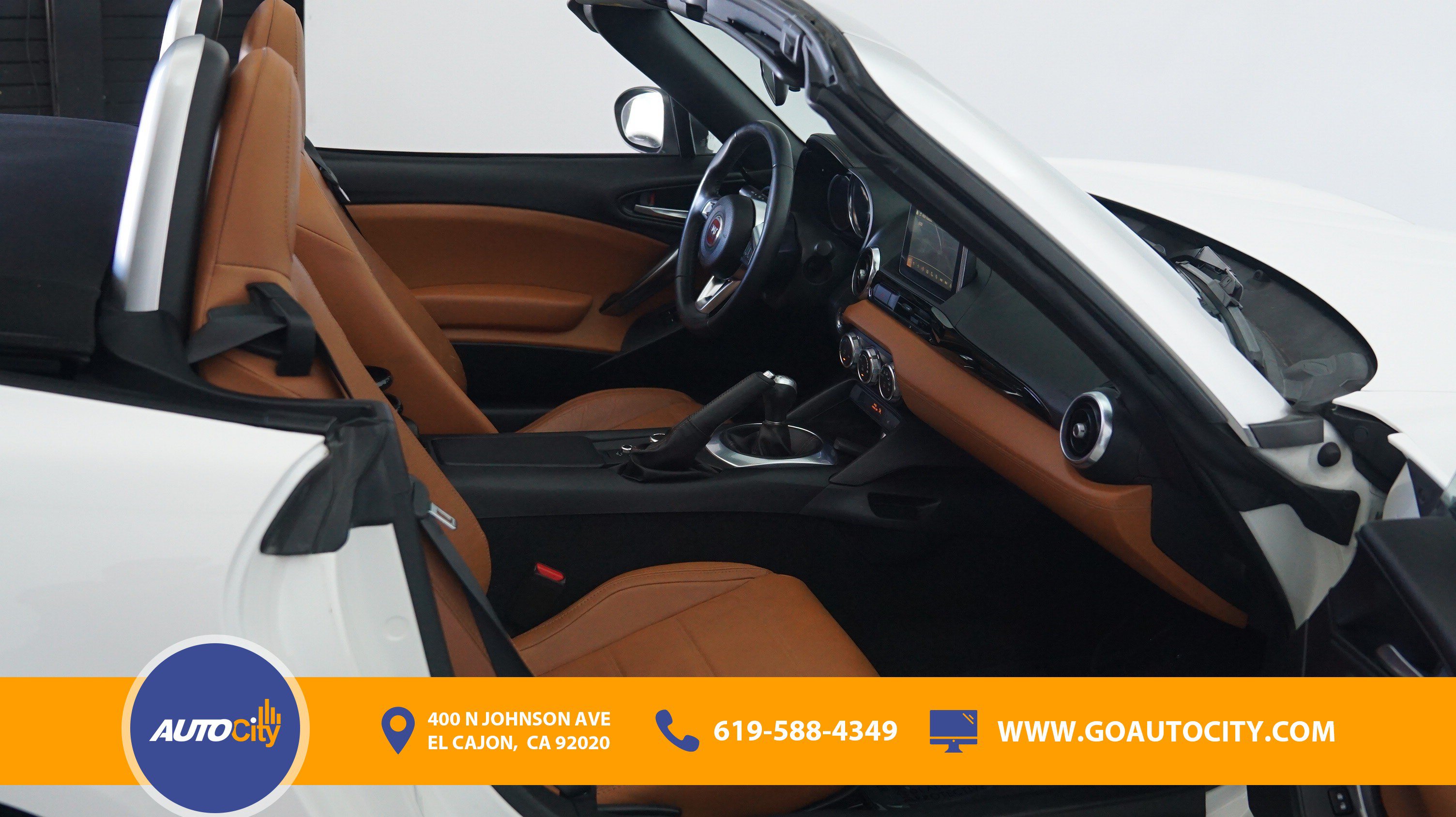 Used 2017 FIAT 124 Spider Lusso RWD image 8