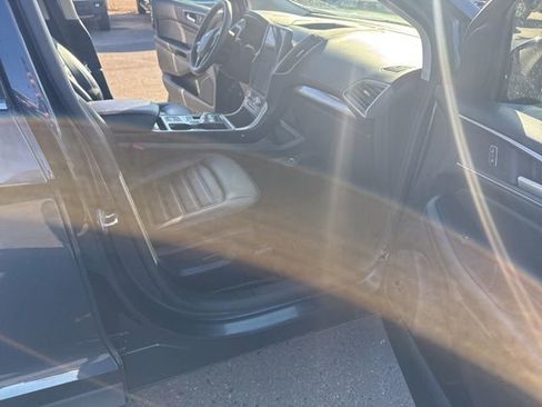 Used 2024 Ford Edge SEL w/ Convenience Package image 13