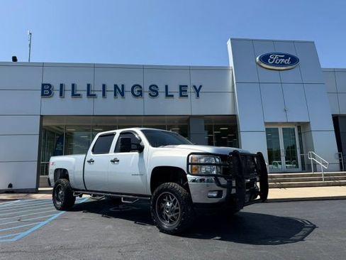 Used 2014 Chevrolet Silverado 2500 LT w/ Interior Plus Package AWD/4WD image 1