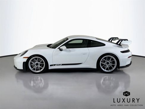 Used 2025 Porsche 911 GT3 w/ Chrono Package RWD image 9