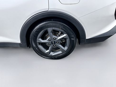 Used 2025 Kia K4 LXS FWD image 11