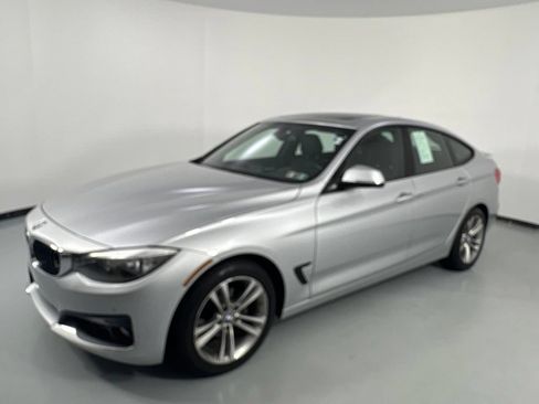 Used 2016 BMW 328i Gran Turismo xDrive AWD/4WD image 3